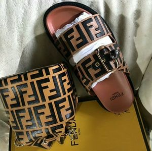 Women's Designer Shoulder Bag and Slides Set